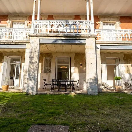 Tres Bel Dans Typique Arcachonnaise A 300m De La Appartement *